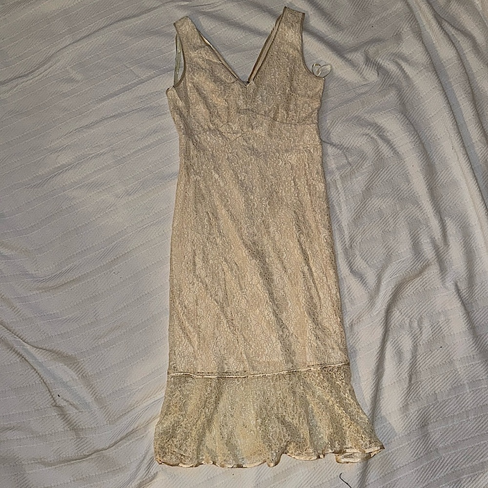 Elegant Cream Sleeveless Dress